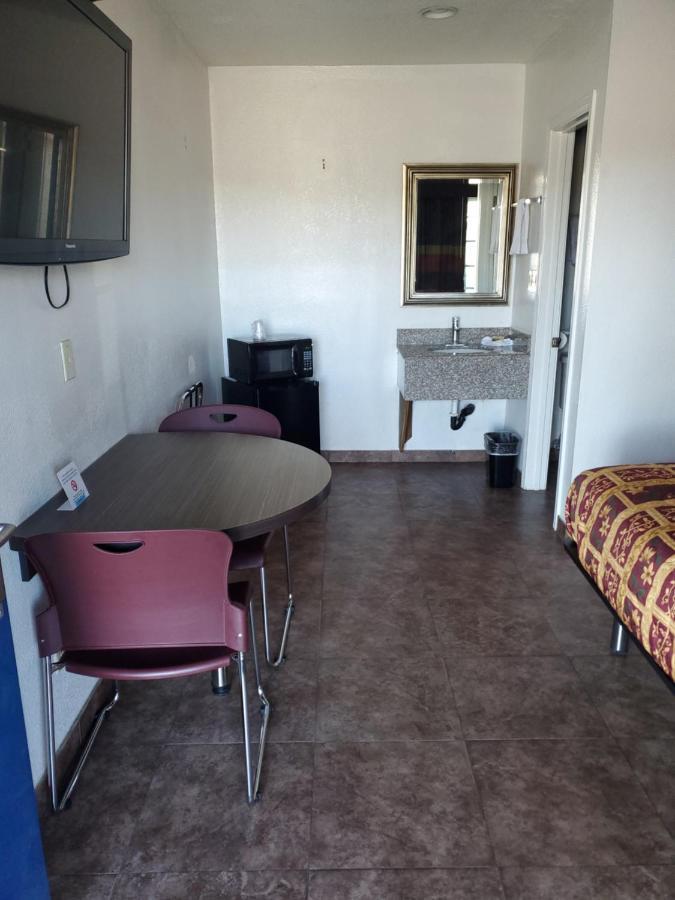 هيسبيريا High Desert Inn المظهر الخارجي الصورة