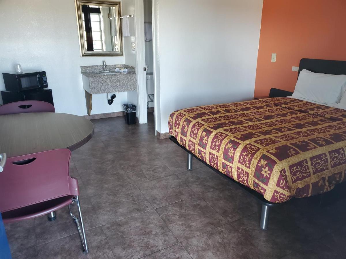 هيسبيريا High Desert Inn المظهر الخارجي الصورة